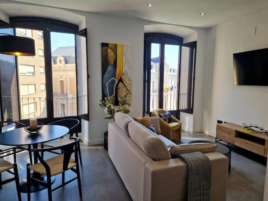 דירות Duplex De Diseno Jaen Centro-Catedral מראה חיצוני תמונה