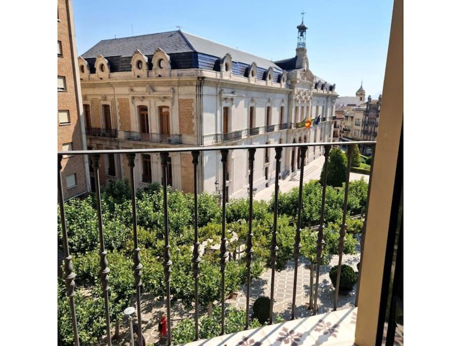 דירות Duplex De Diseno Jaen Centro-Catedral מראה חיצוני תמונה